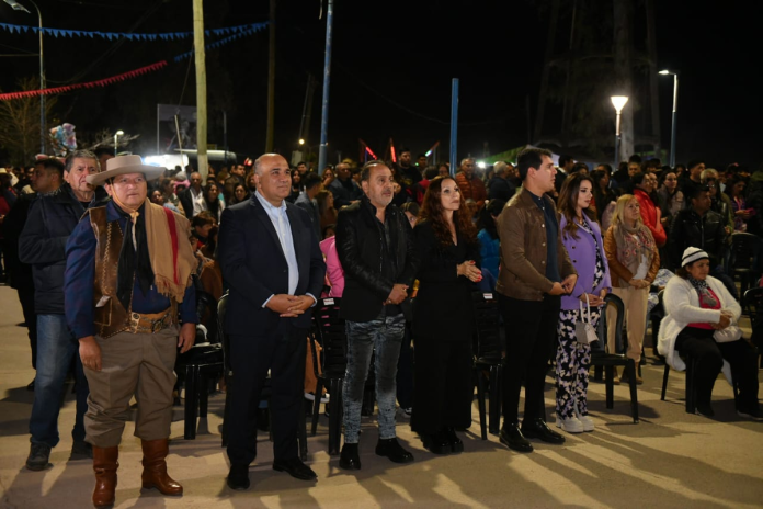 Manzur participó de las fiestas patronales de la Virgen del Rosario