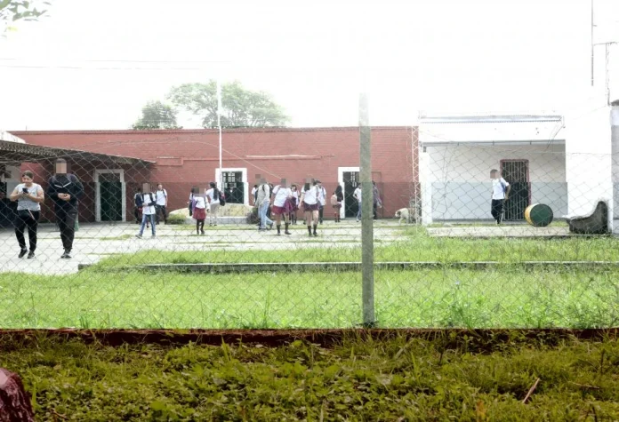 VIOLENCIA ESCOLAR