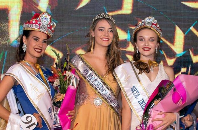 Señorita-Independencia 2