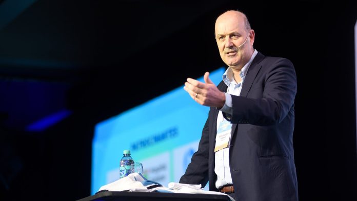 Reforma laboral: un sector del Gobierno reflota la limitación de las cuotas solidarias y le declara la guerra a la CGT