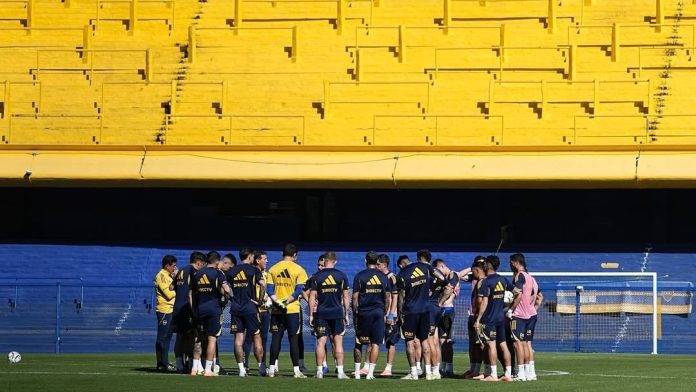Boca Juniors se entrenó en La Bombonera: el equipo que probó Claudio Úbeda de cara al Superclásico ante River Plate