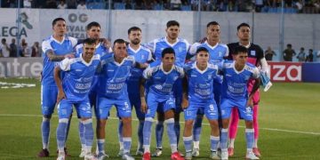 Estudiantes (RC) se convirtió en el primer finalista del reducido de la Primera Nacional y espera rival para definir el ascenso