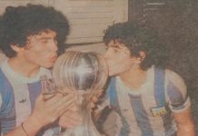 Fue campeón del mundo con Maradona y compartió una foto histórica: la frase de su última charla que le quedó “para toda la vida”