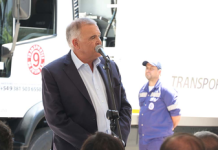 Jaldo encabeza la entrega de maquinarias y equipamiento en capital