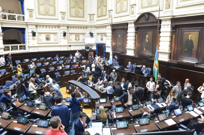 Kicillof logró en Diputados el Presupuesto y la Ley Fiscal, pero se postergó el debate por el endeudamiento
