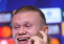 La reacción de Erling Haaland después de que le preguntaran por la comparación con Lionel Messi y Cristiano Ronaldo