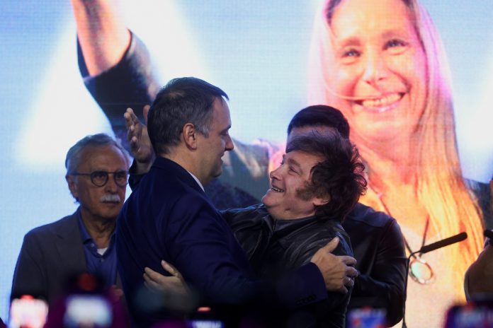 Los días de incertidumbre en el Gabinete: los gestos internos que no se vieron, los pedidos urgentes de la mesa chica y las internas que quedan