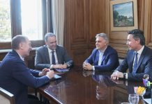 Manuel Adorni busca darle su impronta a la gestión: hará auditorías y convocó a la primera reunión de Gabinete