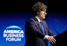 Milei, en un contrapunto de señales: tentación plebiscitaria y gestos acuerdistas