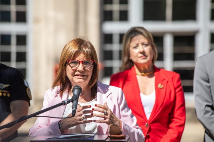 Patricia Bullrich adelantó la sucesión y formalizó su salida del Ministerio de Seguridad