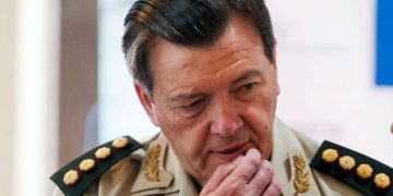 «El personal militar está muriéndose de hambre»: Milani DENUNCIA que el 60% de las tropas está bajo la línea de pobreza