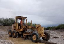 *Por acumulación de material aluvional en badenes, transitar con precaución por la RN 40*