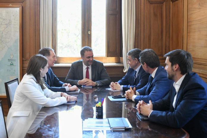El Gobierno enfrenta su primera prueba poselectoral: tensión por los tiempos para arrancar con el Presupuesto 2026