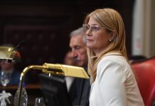 Escala la tensión entre Kicillof y el kirchnerismo por un lugar clave en la línea sucesoria