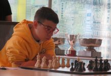 Faustino Oro y Diego Flores volvieron a ganar y se mantienen al frente del Campeonato Argentino de Ajedrez