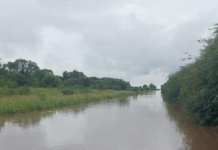 Las fuertes lluvias ocasionaron un corte total en la ruta nacional EX34