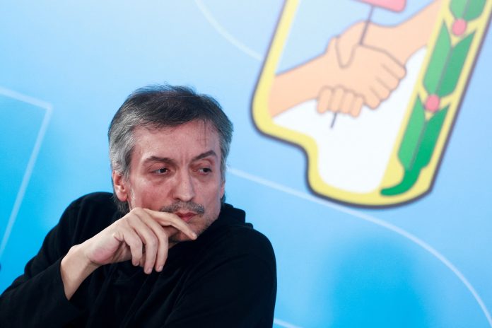 Máximo Kirchner apuntó contra “la desesperación de algunos” por presidir el PJ bonaerense y esquivó decir si buscará la reelección