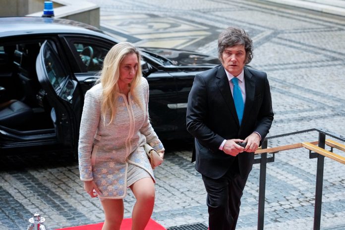 Milei regresa de su viaje a Oslo y firmará la reforma laboral: los voceros designados y cómo avanzan las negociaciones