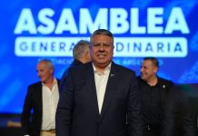 Una investigación en los Estados Unidos reveló el circuito oculto del dinero y los desvíos millonarios de la AFA