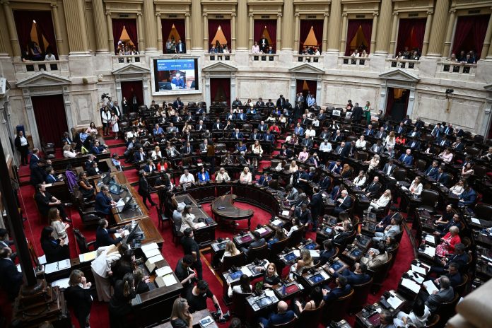 Uno por uno, cómo quedan los bloques de la Cámara de Diputados y cuántos legisladores tendrán