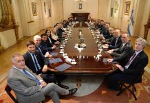 El Gobierno estudia un reclamo clave de los gobernadores sobre Ganancias para poder avanzar con la reforma laboral