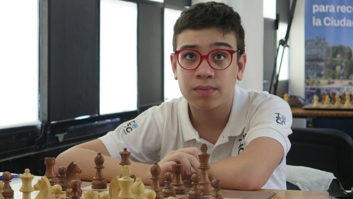 “El niño que revolucionó el ajedrez”: el cambio en la carrera del argentino Faustino Oro antes de su primer torneo oficial de 2026