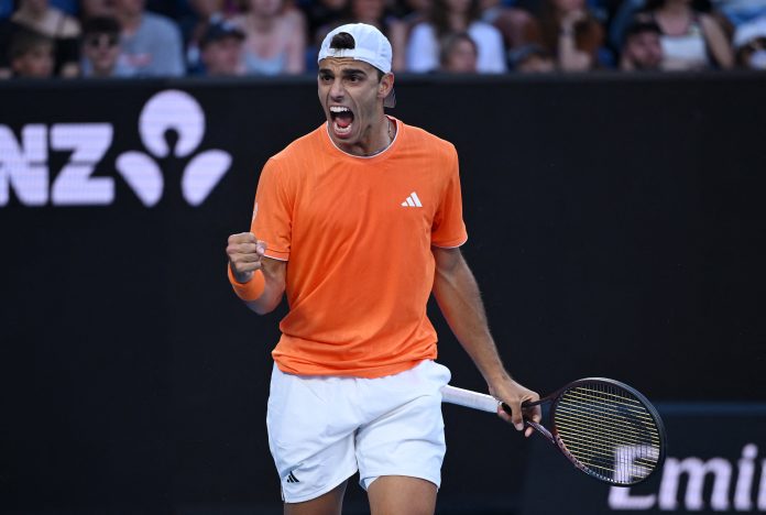 Inolvidable triunfo de Francisco Cerúndolo en el Australian Open: aplastó a Andrey Rublev y avanzó por primera vez a octavos de final