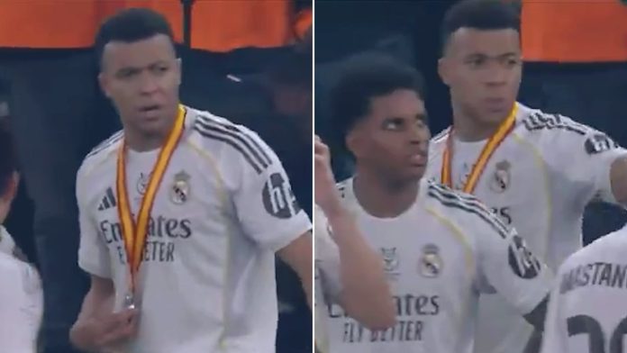 La controvertida actitud de Mbappé tras el título de Barcelona en la Supercopa de España: así impidió el pasillo del Real Madrid