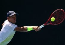 Sebastián Báez se despidió del Australian Open tras caer ante Luciano Darderi: los únicos dos argentinos que sigue en carrera
