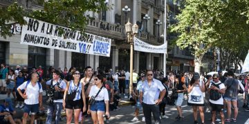 “Ahora es la hora de jugarse”: el mensaje de Patricia Bullrich a los empresarios tras aprobarse la reforma laboral