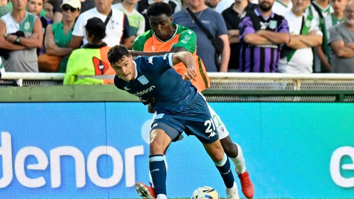 Alerta máxima en Racing y la selección argentina por la lesión en la rodilla que sufrió Valentín Carboni durante la práctica