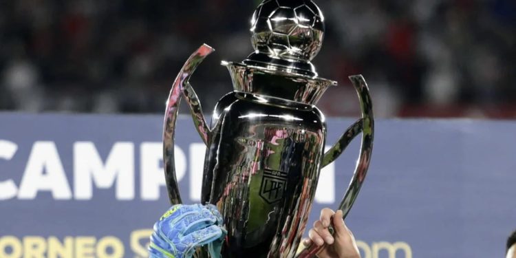 Barracas iguala con Gimnasia en el duelo que abre el lunes en el Torneo Apertura