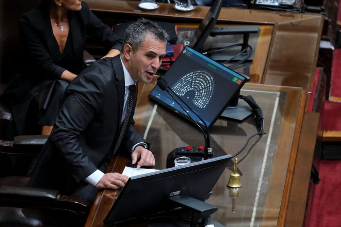 Con Milei en EEUU y en medio de un nuevo paro general, el Gobierno enfrenta una sesión clave por la reforma laboral