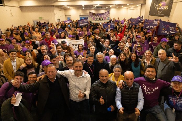 El Gobierno de Entre Ríos y La Libertad Avanza negocian cargos clave en organismos nacionales