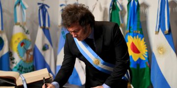Javier Milei invitó a 10 gobernadores a su próximo viaje a los Estados Unidos: la agenda en la “Argentina Week”