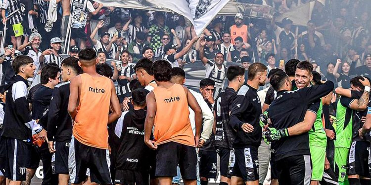 La AFA informó que televisará los partidos de la Primera Nacional y la Primera B por su plataforma de streaming