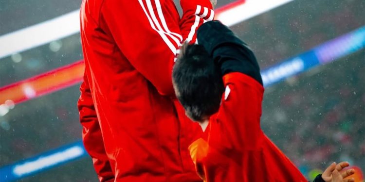 La encendida defensa de uno de los representantes de Gianluca Prestianni: “Solo él y Vinícius saben lo que se dijeron”