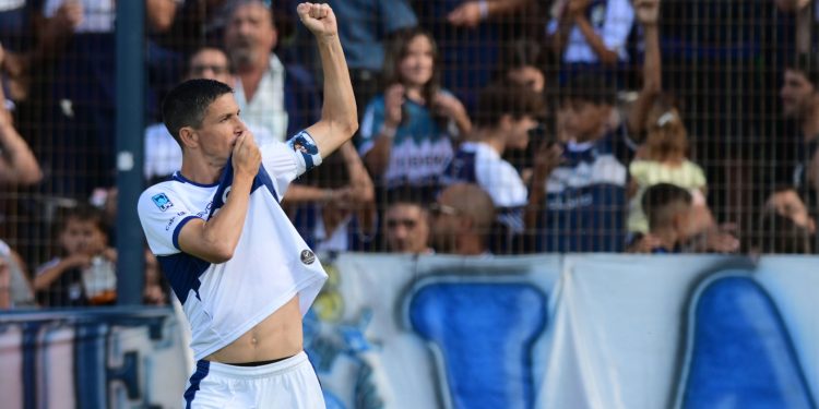 Nacho Fernández volvió a gritar gol en Gimnasia luego de más de una década: su especial celebración ante Rosario Central