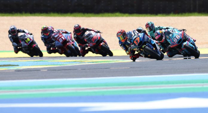 Escalofriante accidente múltiple en el Gran Premio de Estados Unidos de Moto2: 7 pilotos involucrados y dos hospitalizados