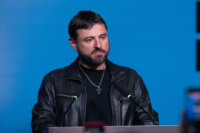 Fuertes críticas de Juan Grabois a Javier Milei tras la apertura de sesiones en el Congreso