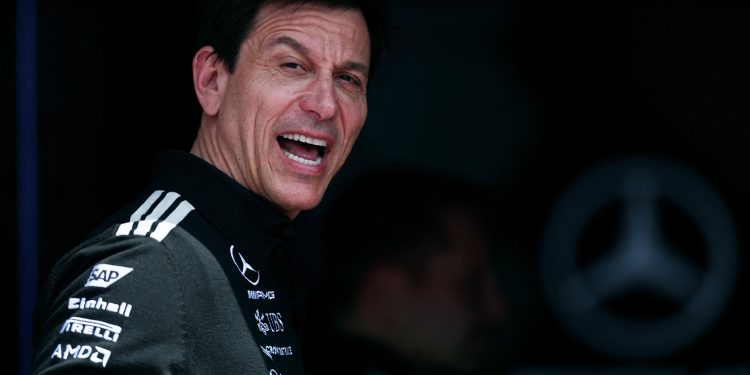 Impacto en la Fórmula 1: el jefe de Mercedes Toto Wolff buscaría comprar Alpine y generar una nueva alianza
