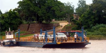 Insólito: un municipio de Misiones cobra una tasa a jornaleros que cruzan a Brasil a trabajar