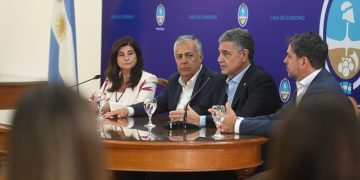 La ciudad de Buenos Aires y Mendoza renovaron su acuerdo con la Guía Michelin para potenciar el turismo gastronómico