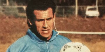 La increíble historia del regreso de Valdano tras el retiro para intentar jugar el Mundial 90: “Después de nadar seis meses, fui a morir en la orilla”