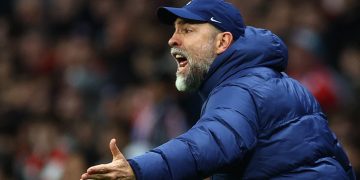 Las llamativas declaraciones del DT del Tottenham luego del polémico cambio del arquero: “Ocurren cosas inusuales”