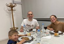 Nahuel Gallo cenó con su familia por primera vez después de 448 días: “Pidió algo que extrañaba con todo su corazón”