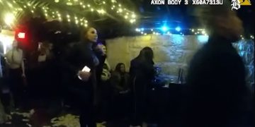 Strippers, pipas de agua y bolsos con dinero: la filmación policial de la escandalosa fiesta privada de los New England Patriots