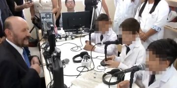 “Tío Gildo”: la entrevista de Insfrán con alumnos de Formosa que causó indignación