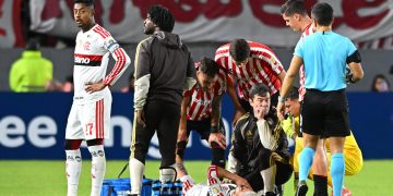 De Arrascaeta sufrió una lesión en Flamengo y encendió las alarmas en Uruguay de cara al Mundial: el preocupante parte médico