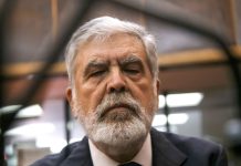 El exministro Julio De Vido permanece bajo cuidados intensivos tras sufrir un problema cardíaco